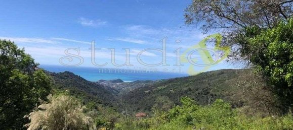 140m² Land in Seborga, Italy No. 146536 2