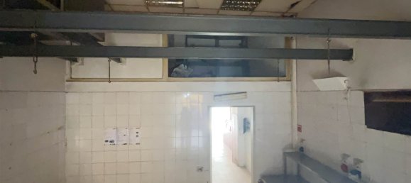 Коммерческая недвижимость с 2 комнатами в Палермо, Италия № 324923 31