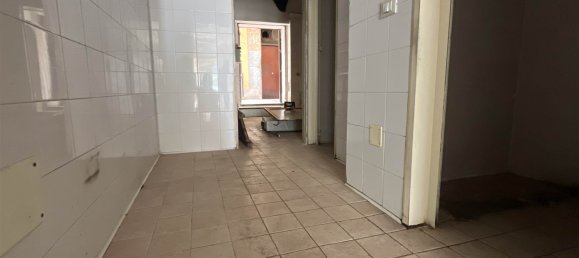 Коммерческая недвижимость с 2 комнатами в Палермо, Италия № 324923 21