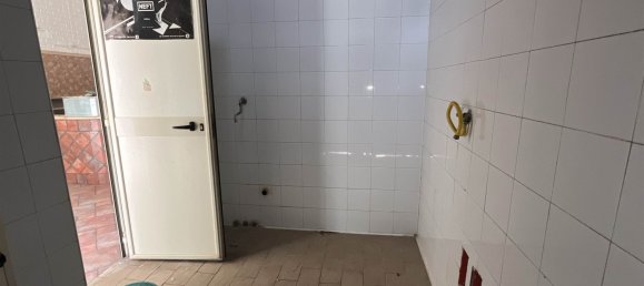 Коммерческая недвижимость с 2 комнатами в Палермо, Италия № 324923 33