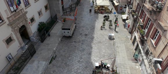 Коммерческая недвижимость с 2 комнатами в Палермо, Италия № 324923 46