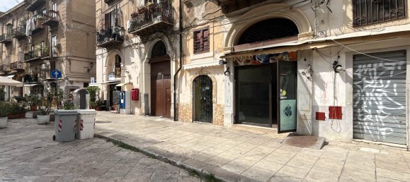 Коммерческая недвижимость с 2 комнатами в Палермо, Италия № 324923 3