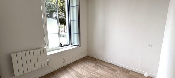 2 rooms Apartment in Paris, France No. 329125 6