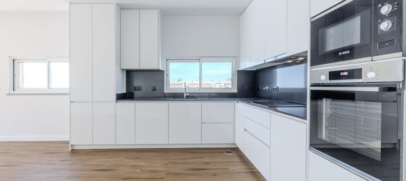 3 Schlafzimmer Wohnung in Albufeira, Portugal, Nr. 61366 5