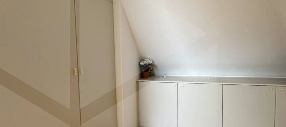 4 rooms Duplex in Vicenza, Italy No. 18581 12