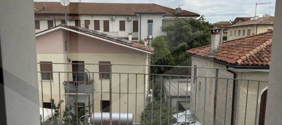 4 rooms Duplex in Vicenza, Italy No. 18581 4