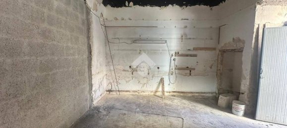 Gewerbliche Immobilie in Bari, Italy 54m², Nr. 311410 14