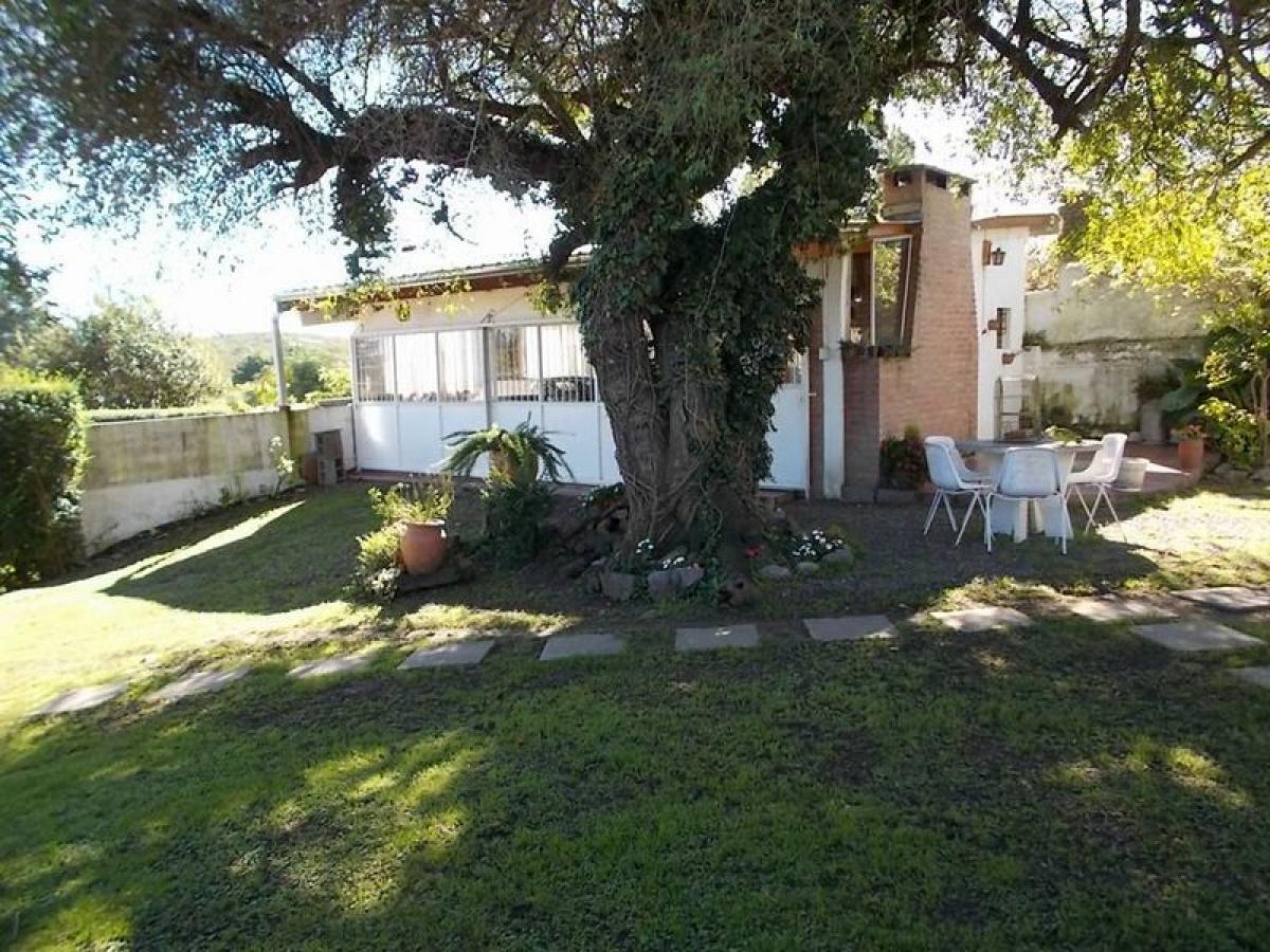 3 bedrooms House in Cordoba, Argentina No. 14808