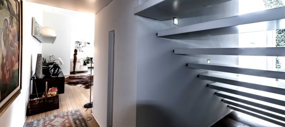 5 bedrooms House in Legnano, Italy No. 110340 28