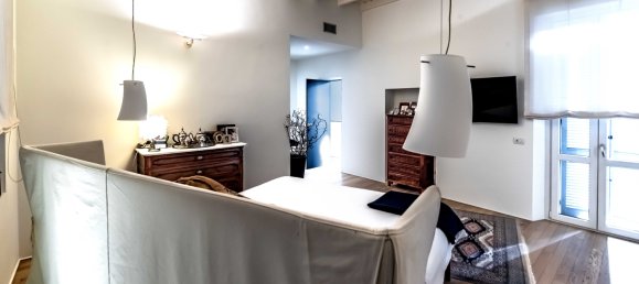 5 bedrooms House in Legnano, Italy No. 110340 38