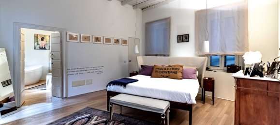 5 bedrooms House in Legnano, Italy No. 110340 36