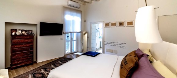 5 bedrooms House in Legnano, Italy No. 110340 39