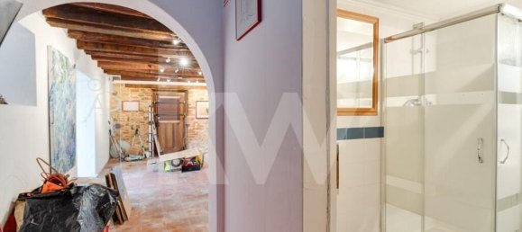 980m² Building in Vila Franca de Xira, Portugal No. 83923 24