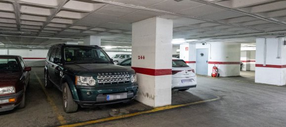 Квартира с 4 спальнями в Гранада, Испания № 20048 37