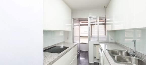 Квартира с 4 спальнями в Гранада, Испания № 20048 14