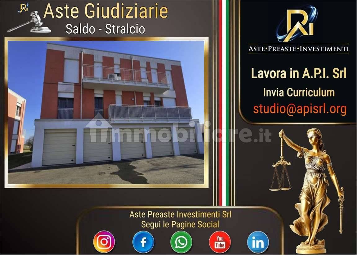 Apartamento T2 em San Felice sul Panaro, Italy N.º 280630