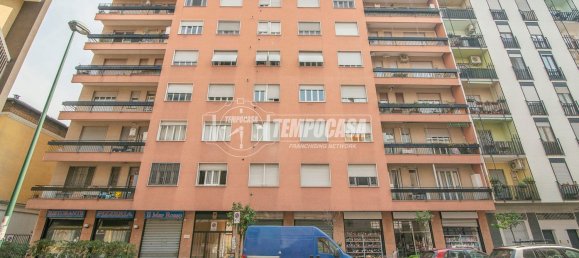 3-salle Appartement à Sesto San Giovanni, Italy No. 287646 60