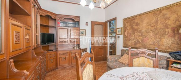 3-salle Appartement à Sesto San Giovanni, Italy No. 287646 30