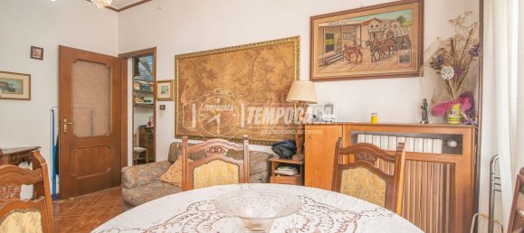 3-salle Appartement à Sesto San Giovanni, Italy No. 287646 10