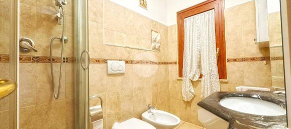 Apartamento T2 em Rome, Italy N.º 370335 16