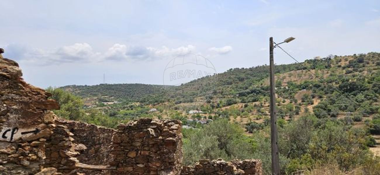 1 غرف نوم منزل في Sao Bras de Alportel, Portugal رقم 186111