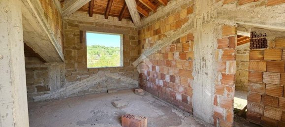 3 bedrooms Villa in Sant'Agata de' Goti, Italy No. 170202 9