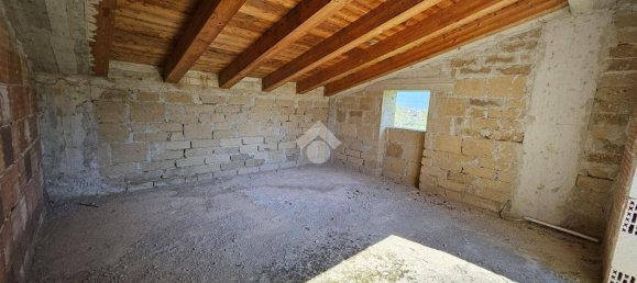 3 bedrooms Villa in Sant'Agata de' Goti, Italy No. 170202 7