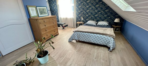 5 bedrooms House in Poissy, France No. 163583 12