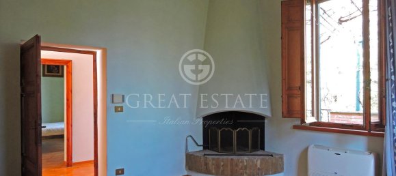 13 rooms House in Chiusi, Italy No. 237098 14