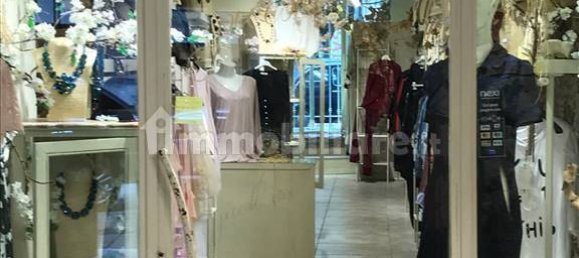 1 room Commercial property in Salerno, Italy No. 32633 9