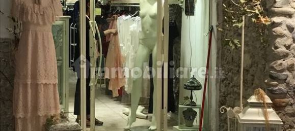 1 room Commercial property in Salerno, Italy No. 32633 5