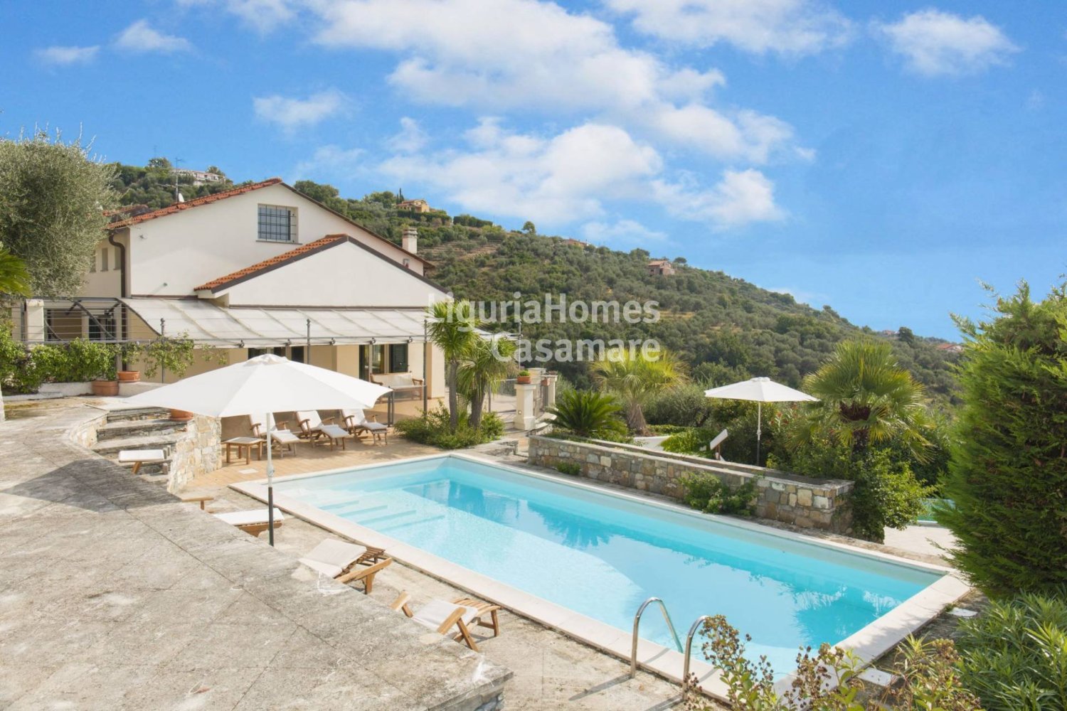18 bedrooms Villa in Imperia, Italy No. 103325