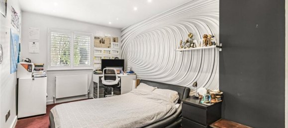 Casa de 7 dormitorios en Mill Hill, United Kingdom No. 6683 30