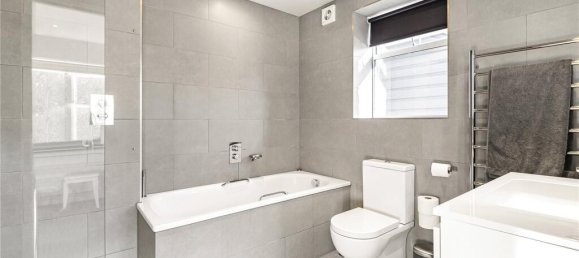 Casa de 7 dormitorios en Mill Hill, United Kingdom No. 6683 22