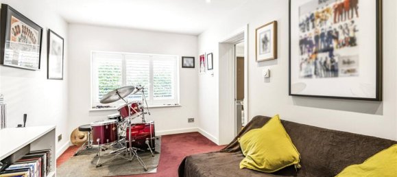 Casa de 7 dormitorios en Mill Hill, United Kingdom No. 6683 8