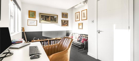 Casa de 7 dormitorios en Mill Hill, United Kingdom No. 6683 25