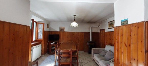 4 rooms House in Arezzo, Italy No. 206782 23