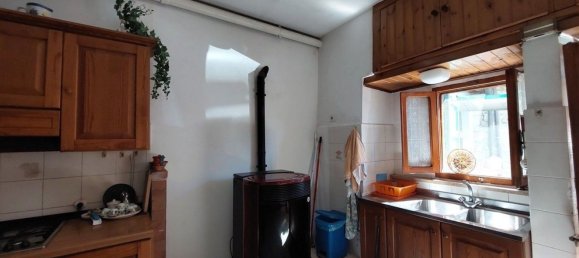 4 rooms House in Arezzo, Italy No. 206782 18