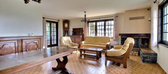 4 bedrooms Office in Perrignier, France No. 356281 4