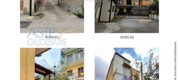 4 rooms Apartment in Naples, Italy No. 10276 3