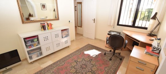 4 bedrooms Villa in Mijas, Spain No. 134825 3