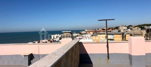 2 Schlafzimmer Penthouse in Anzio, Italy, Nr. 294670 25