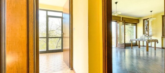 4 rooms House in Orta San Giulio, Italy No. 227679 3