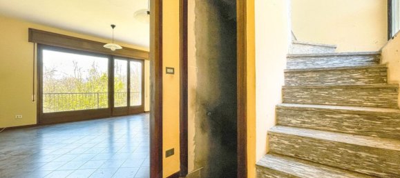 4 rooms House in Orta San Giulio, Italy No. 227679 12