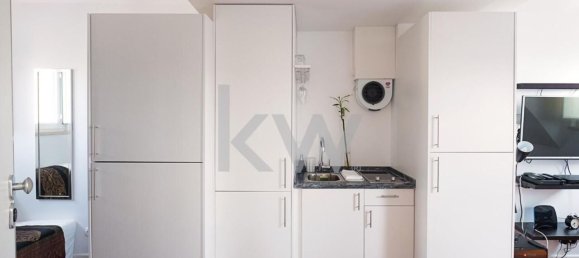 180m² Building in Lisbon, Portugal No. 89375 9