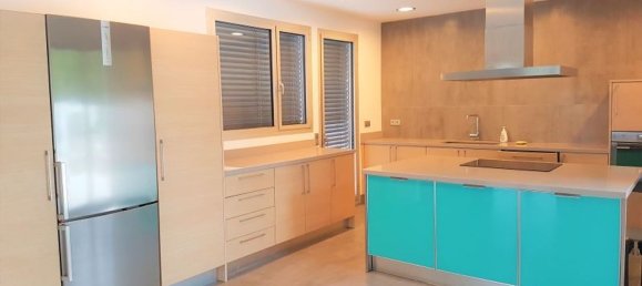 5 bedrooms House in Cadiz, Spain No. 29186 50