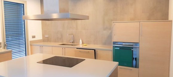 5 bedrooms House in Cadiz, Spain No. 29186 49