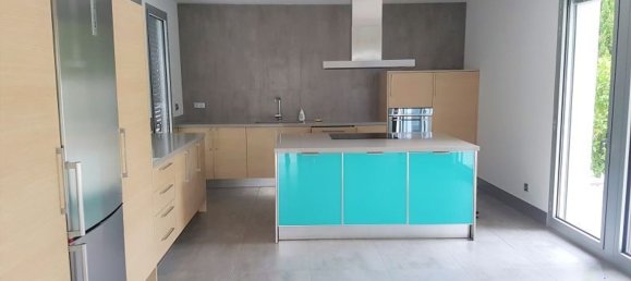 5 bedrooms House in Cadiz, Spain No. 29186 28