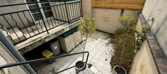 Casa de 3 dormitorios en Brou, France No. 64189 18