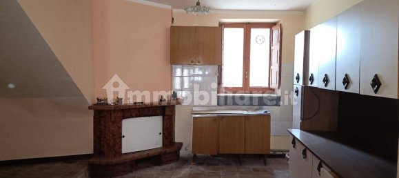 2 bedrooms House in Baranello, Italy No. 176946 7